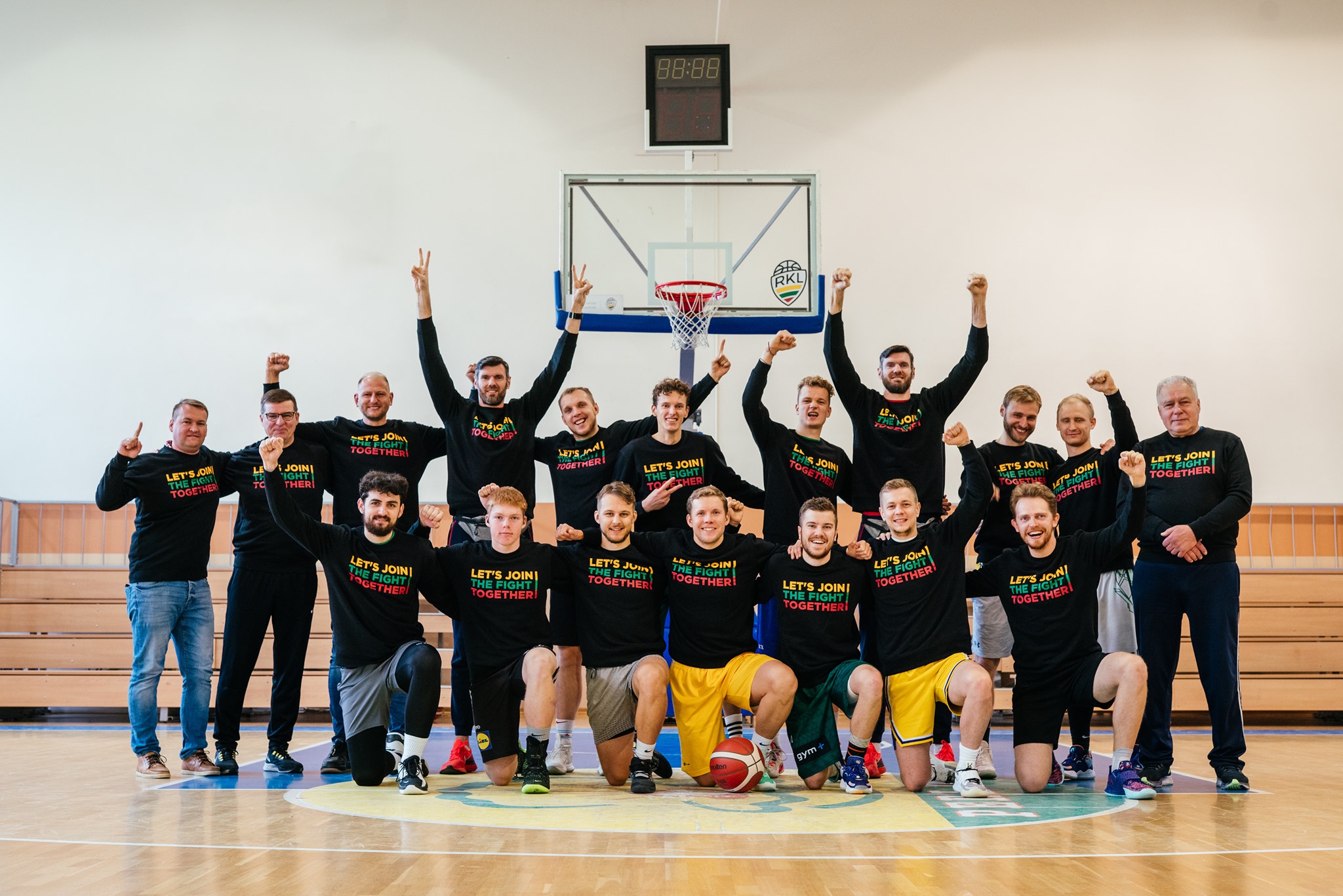 LET’S JOIN THE FIGHT TOGETHER – MEETING UP WITH LITHUANIAN DEAF BASKETBALL TEAM